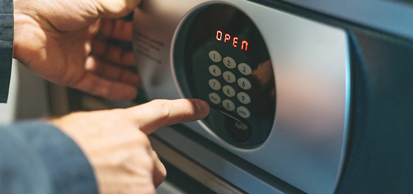 Cash Safe Openers in Solana Beach, California