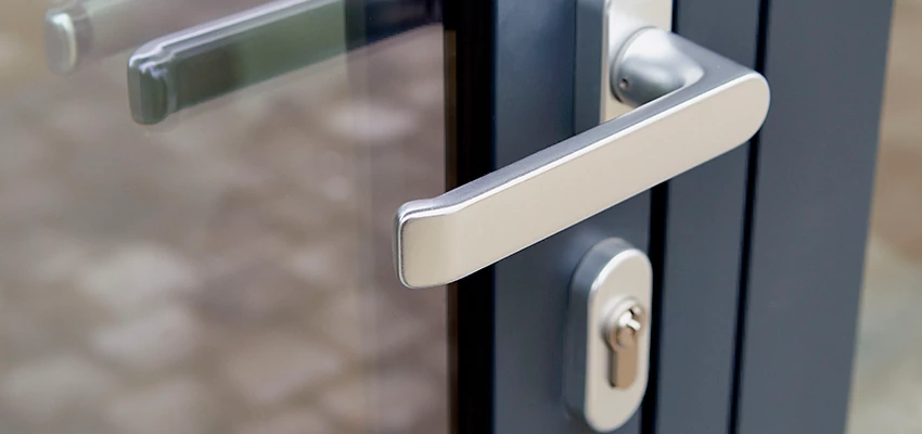 Broken Door Lock Cylinder Repair in Solana Beach, California