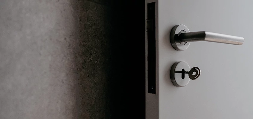 Front Door Handle Repair And Installation in Solana Beach, CA