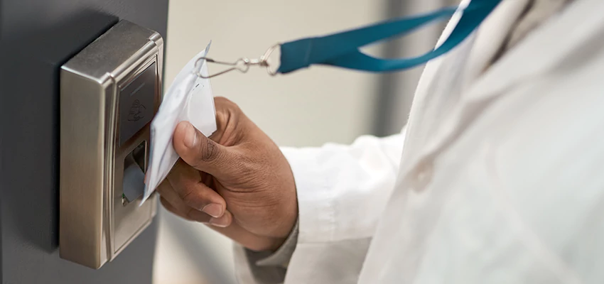 Commercial Locksmith For Rekey in Solana Beach, CA