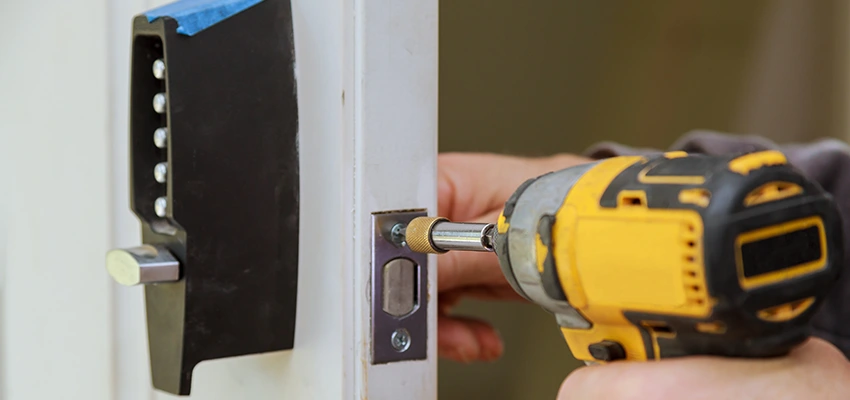 Eviction Locksmith For Key Duplication in Solana Beach, California